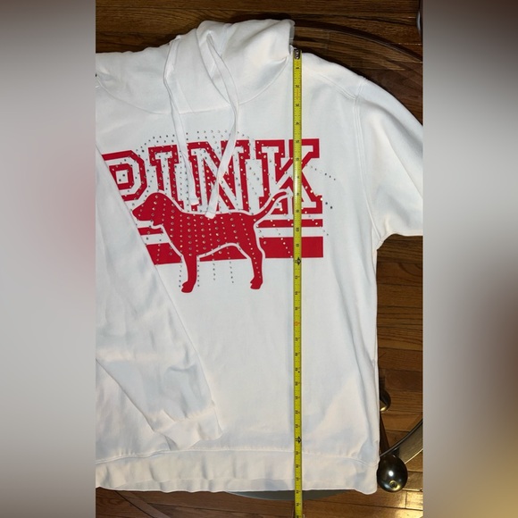 VS PINK~ White Sweatshirt w/ Red Dog Bling Design - Picture 13 of 14